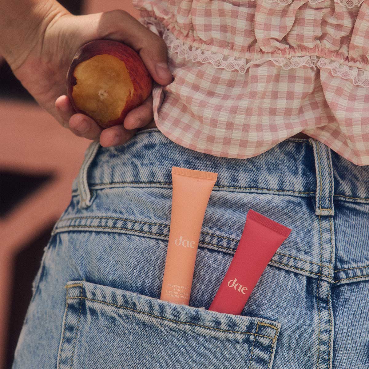 Cactus Fruit 3-in-1 Styling Cream + Taming Wand - Desert Peach Scent