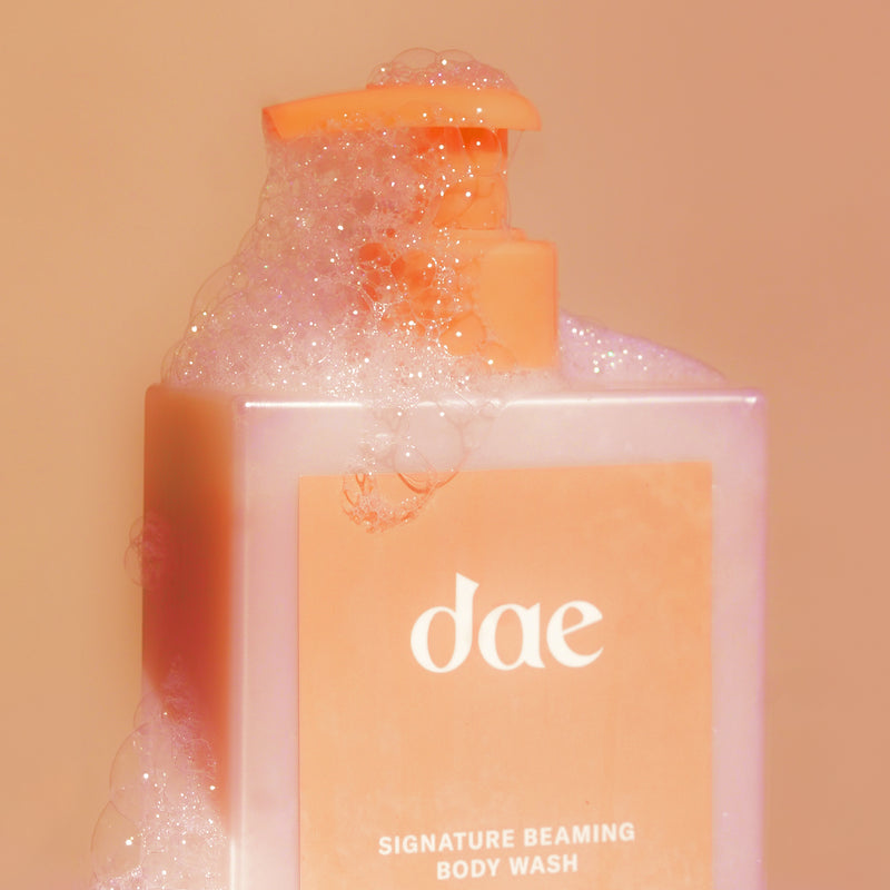 Signature Beaming Body Wash