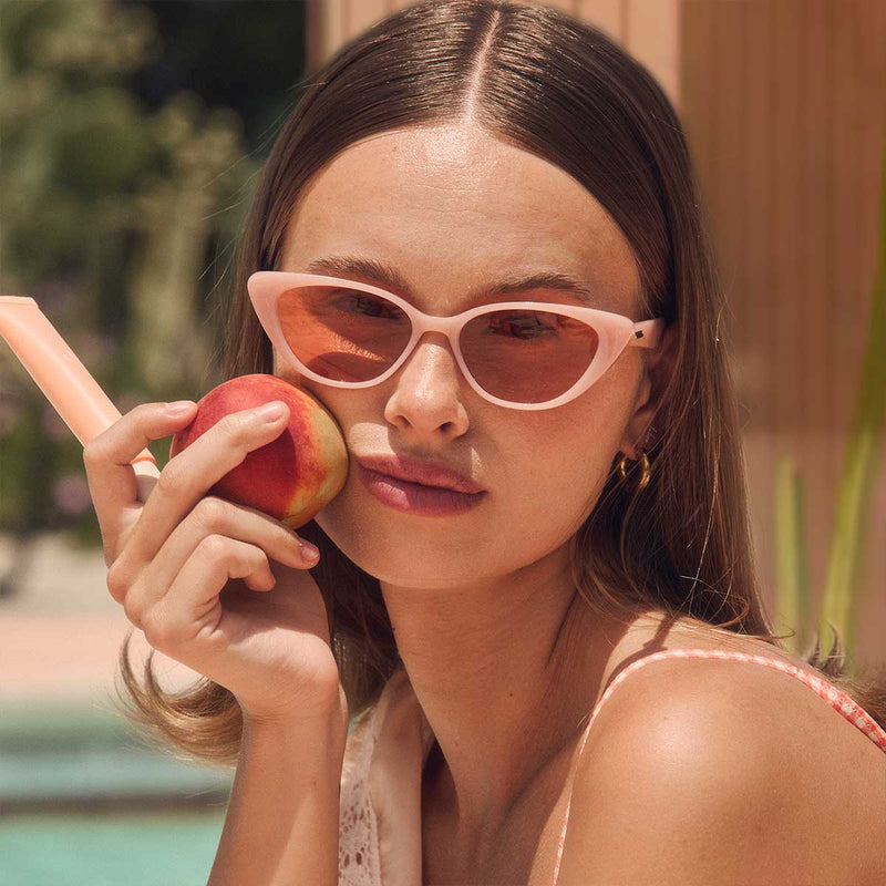Cactus Fruit 3-in-1 Styling Cream + Taming Wand - Desert Peach Scent