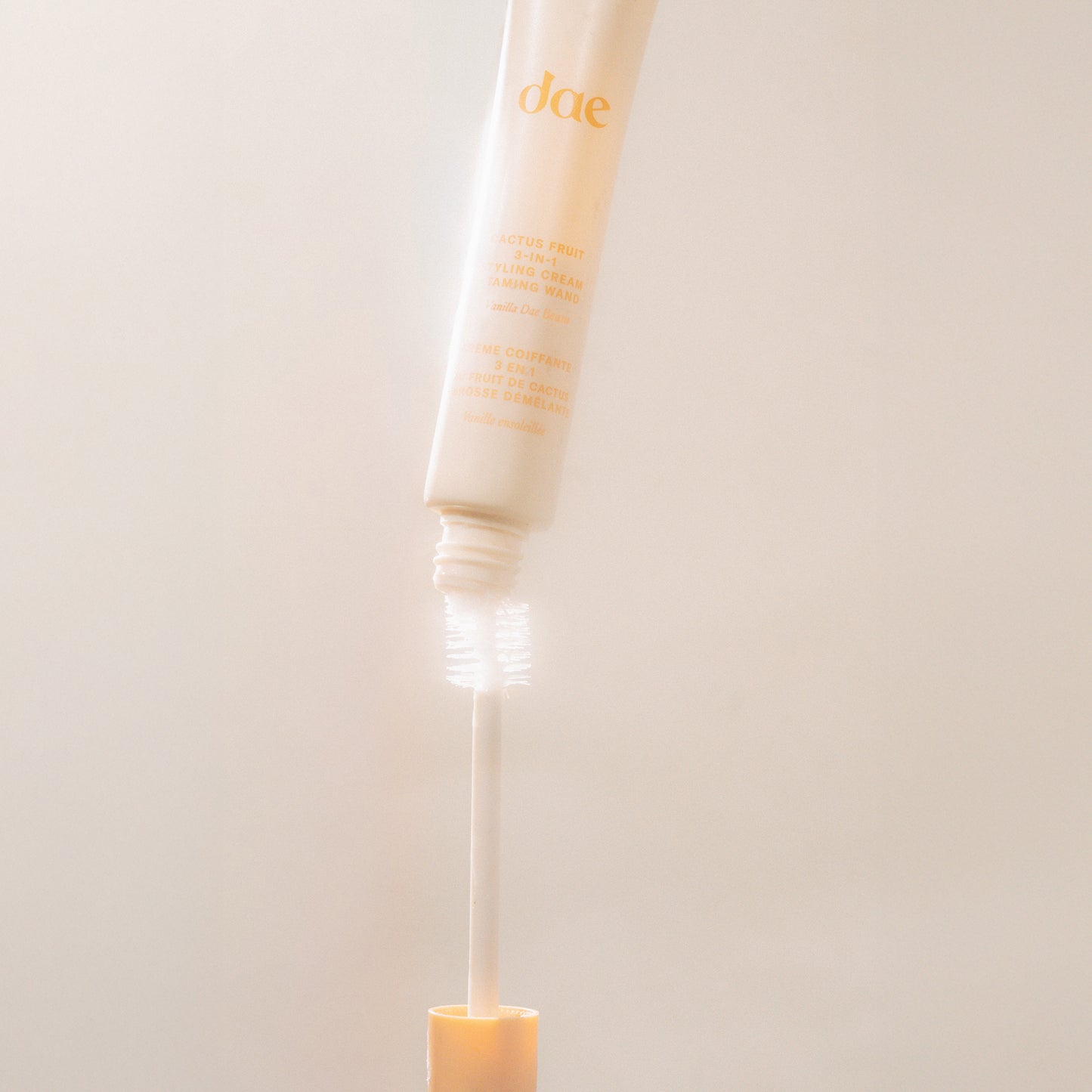 Cactus Fruit 3-in-1 Styling Cream + Taming Wand - Vanilla Dae Beam