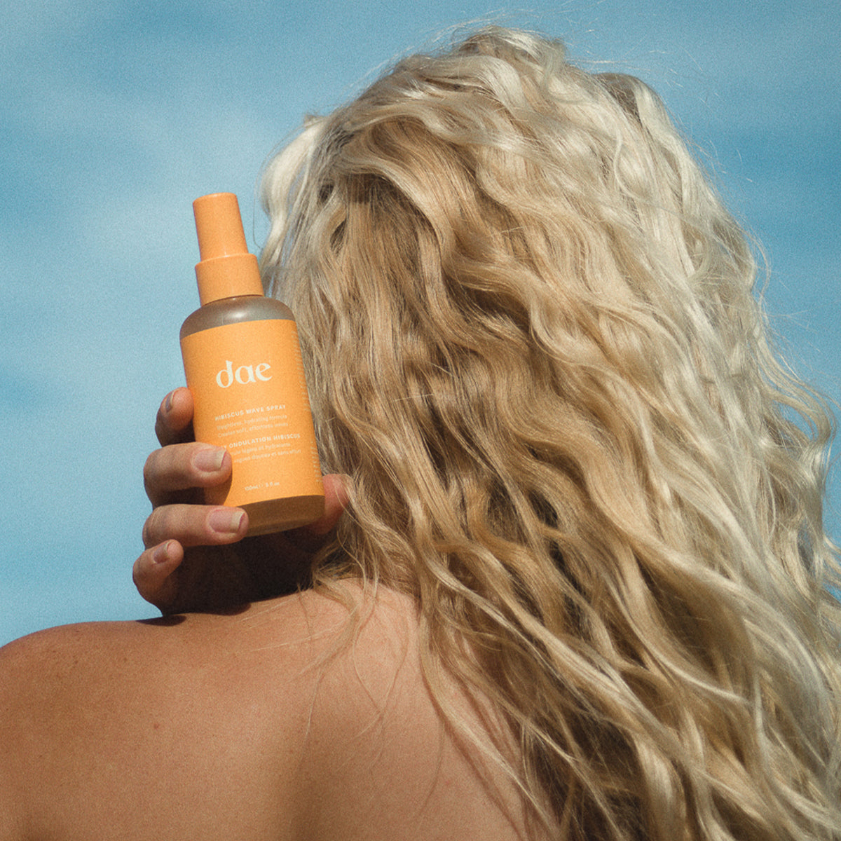 Hibiscus Wave Spray - Full-Size